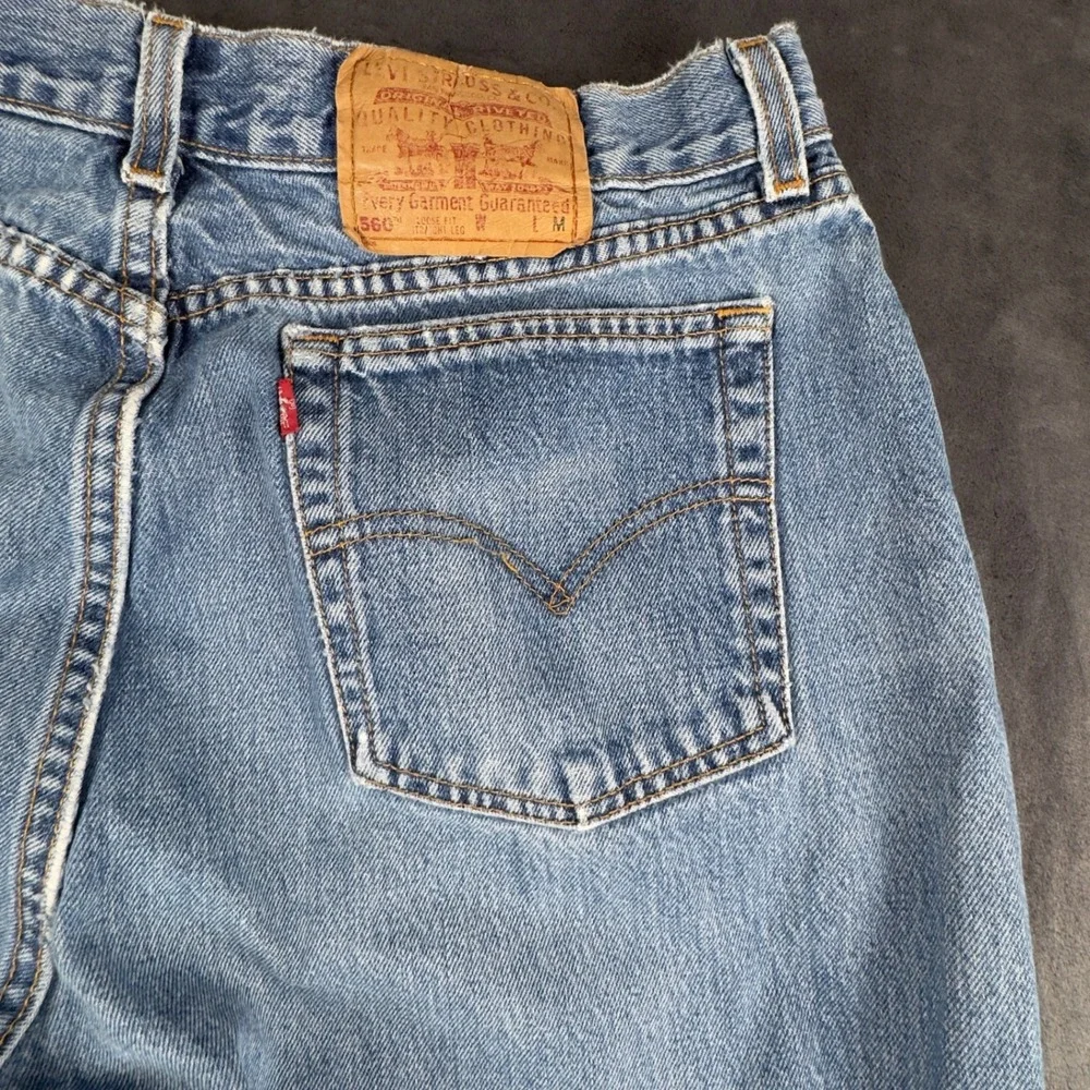 Levi's 560 Loose Fit Jeans Mens 34x28 Blue Light Wash Tapered Leg Denim